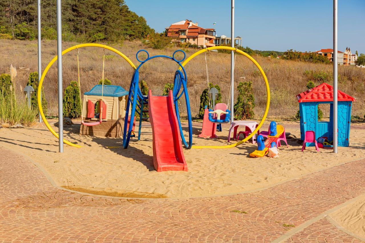 Menada Sozopol Apartments מראה חיצוני תמונה